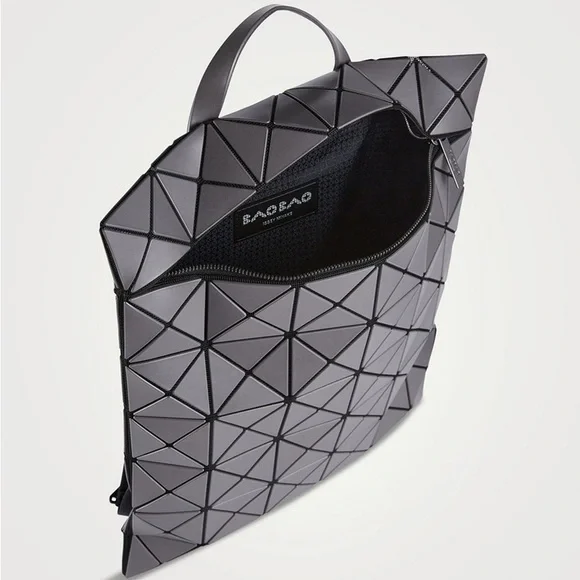 BAO BAO ISSEY MIYAKE FLAT PACK BACKPACK - Picture 5 of 16